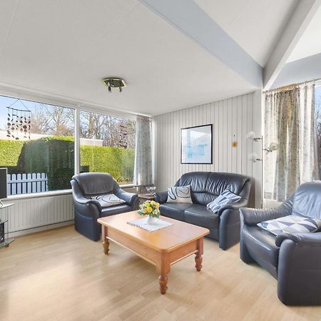 Hello Zeeland - Vakantiehuis Duinroos 133 Breskens Bagian luar foto