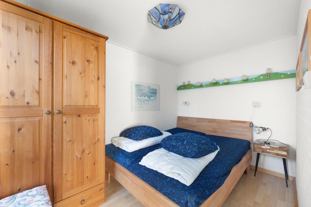 Hello Zeeland - Vakantiehuis Duinroos 133 Breskens Bagian luar foto